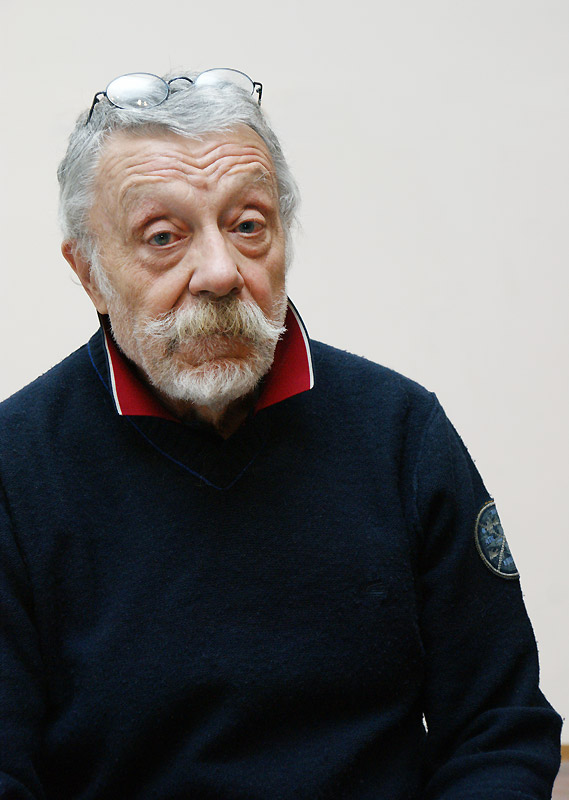 Юрий Рост
