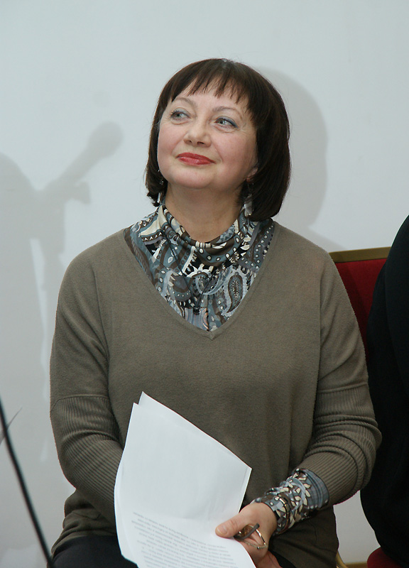 Лариса Дмитриева