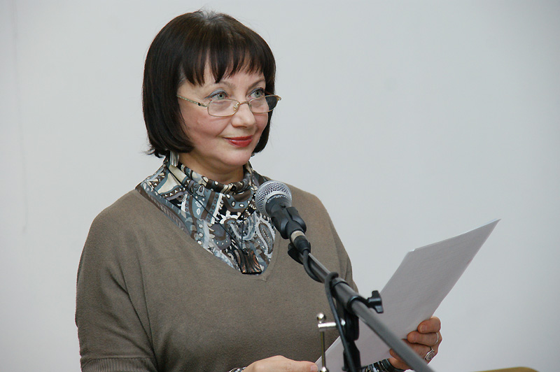 Лариса Дмитриева