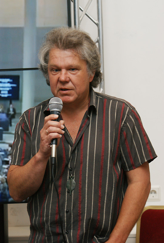 Алексей Захаренков