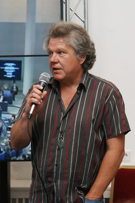 Алексей Захаренков