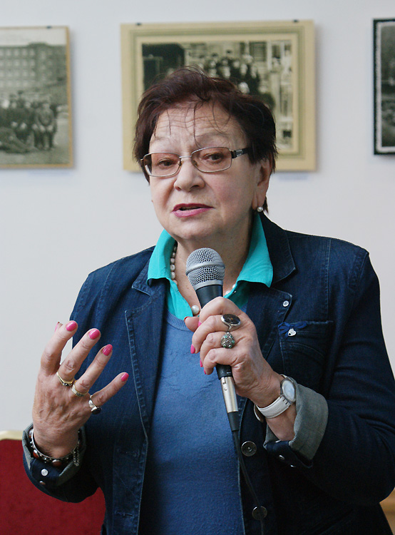 Нина Ивановна Попова