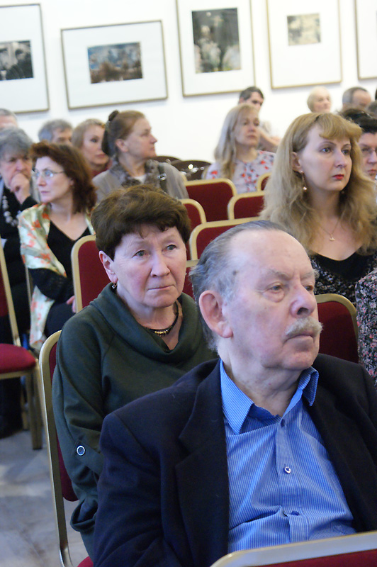 Наталья Ашимбаева, Яков Гордин