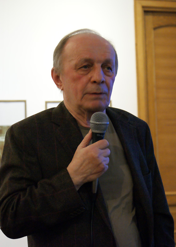 Андрей Арьев