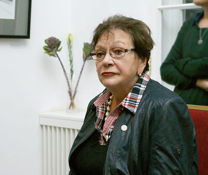 Нина Ивановна Попова