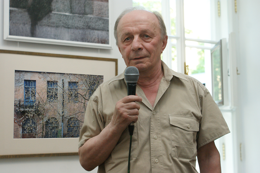 Андрей Арьев