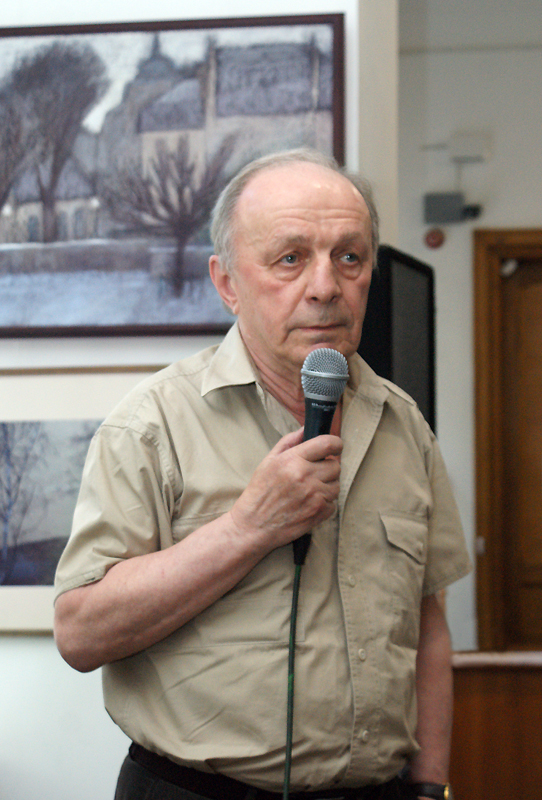 Андрей Арьев