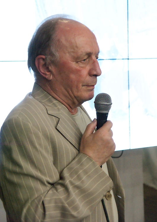 Андрей Арьев