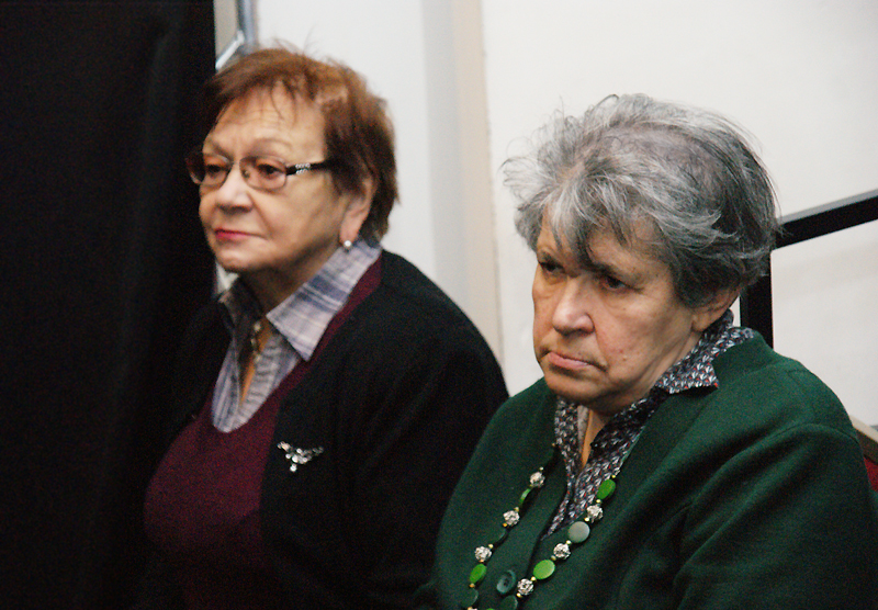 Нина Попова, Исанна Лурье