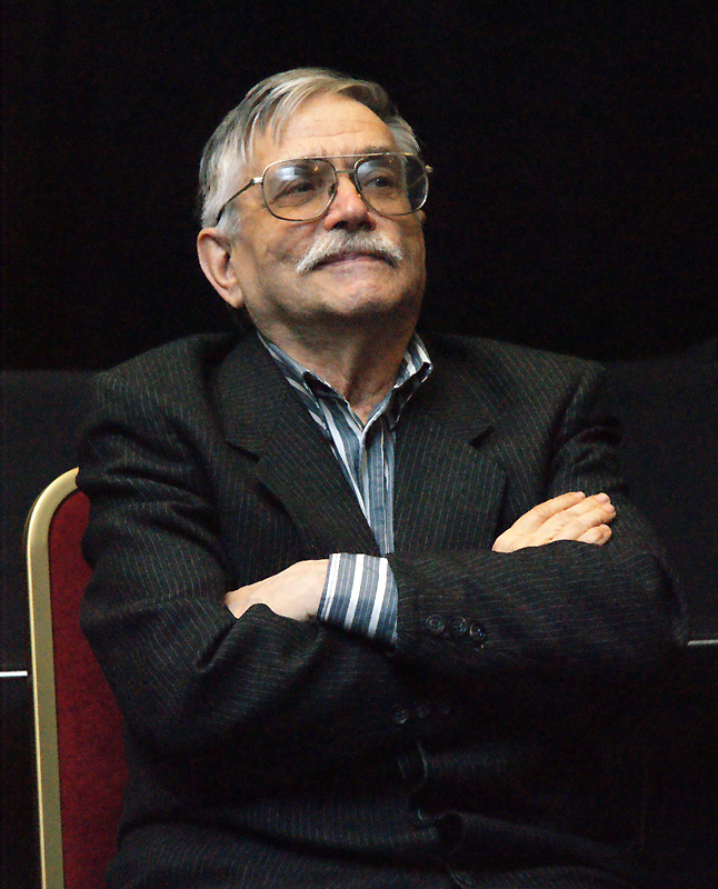 Сергей Стратановский