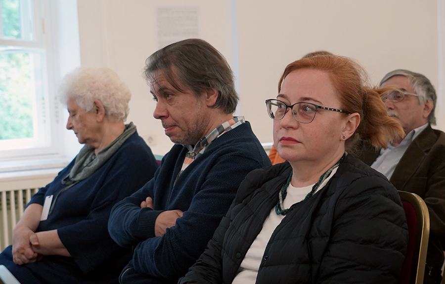 Пётр Казарновский, Людмила Доронина