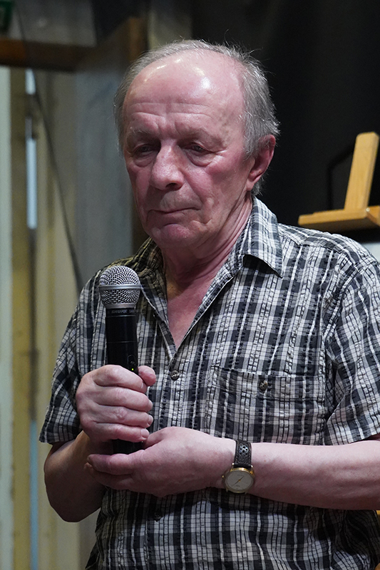 Андрей Арьев