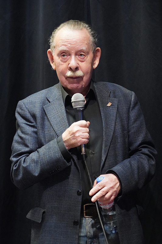 Яков Гордин