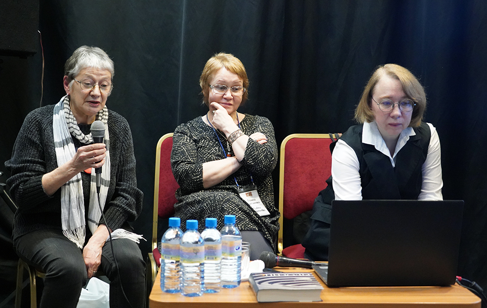 Ирина Карасик, Галина Артёменко, Татьяна Свирина