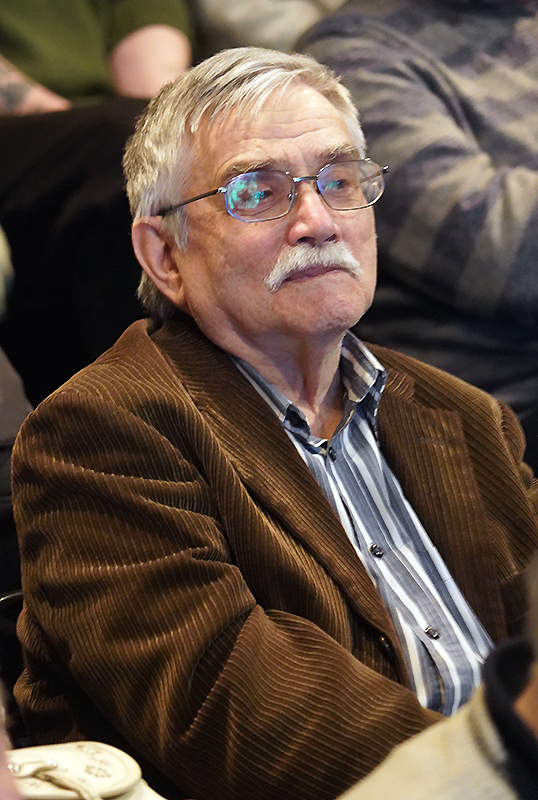 Сергей Стратановский