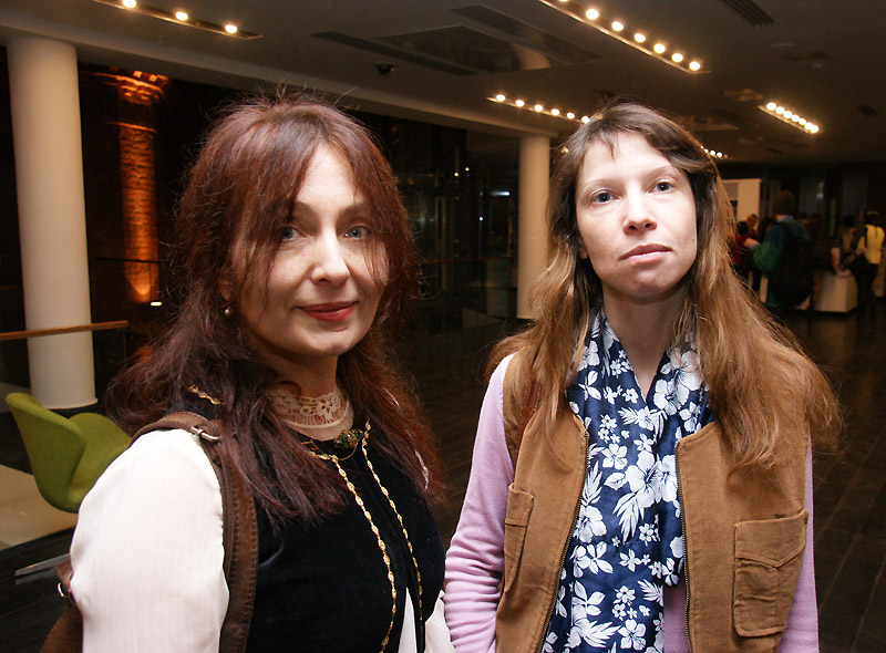 Жанна Сизова, Ольга Логош