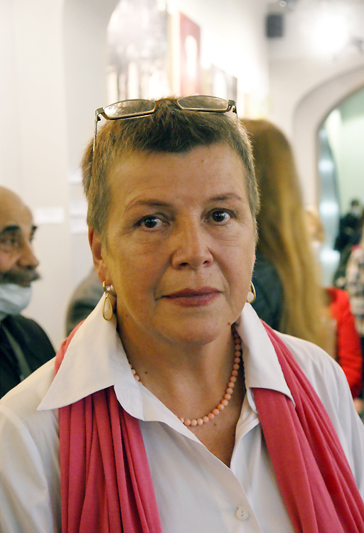 Елена Лотош