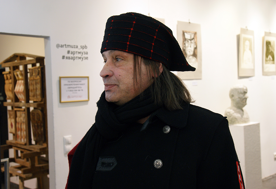 Артур Молев