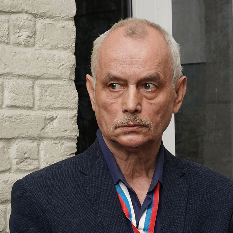 Сергей Бакин