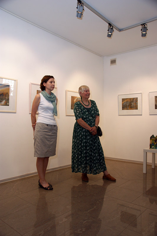Людмила Есакова, Геля Писрева