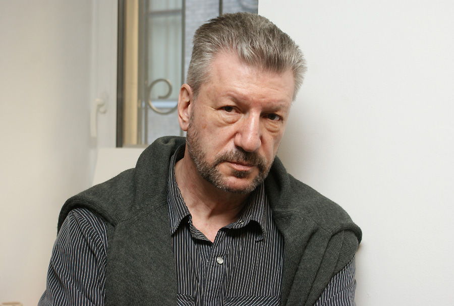 Яша Крайний