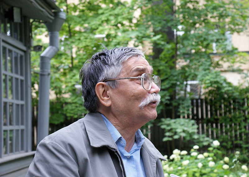 Сергей Стратановский
