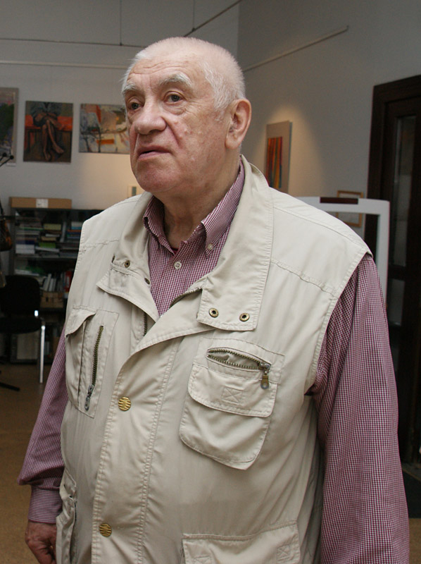 Олег Фронтинский