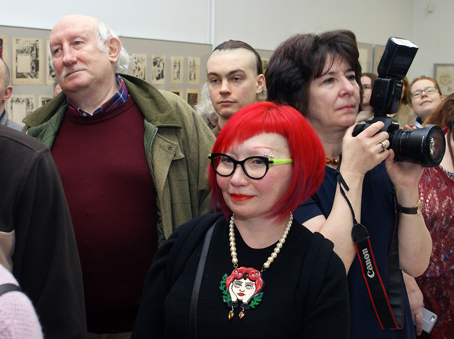 Исаак Кушнир, Григорий Ющенко, Наташа Романова