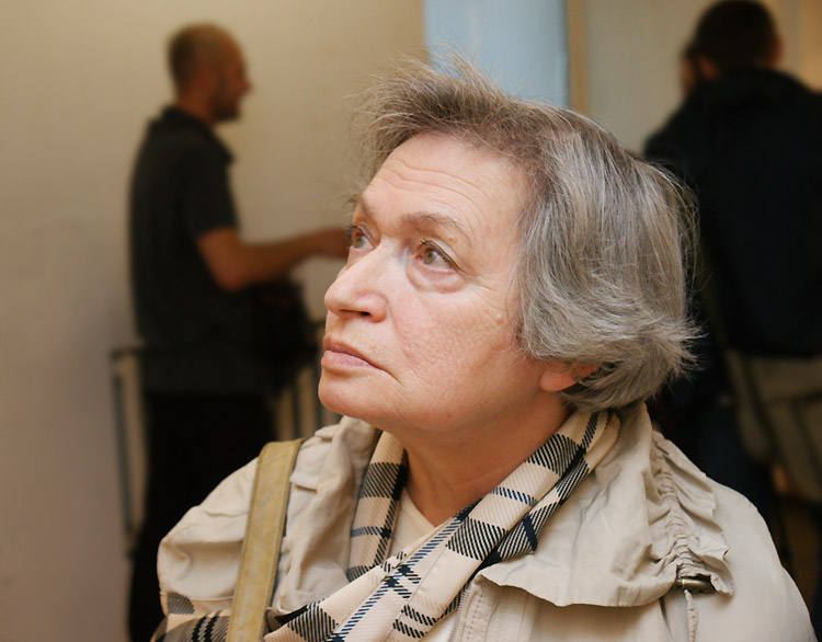 Изабелла Белят