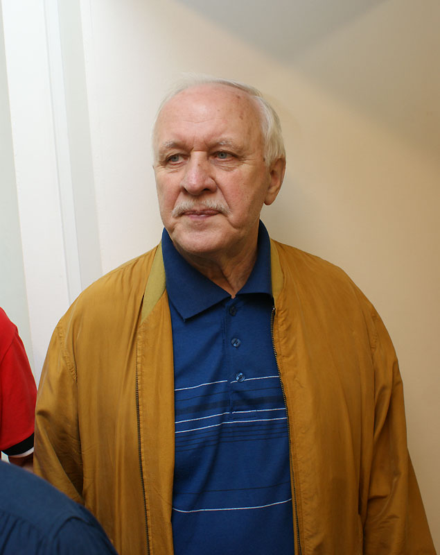 Виктор Левченко