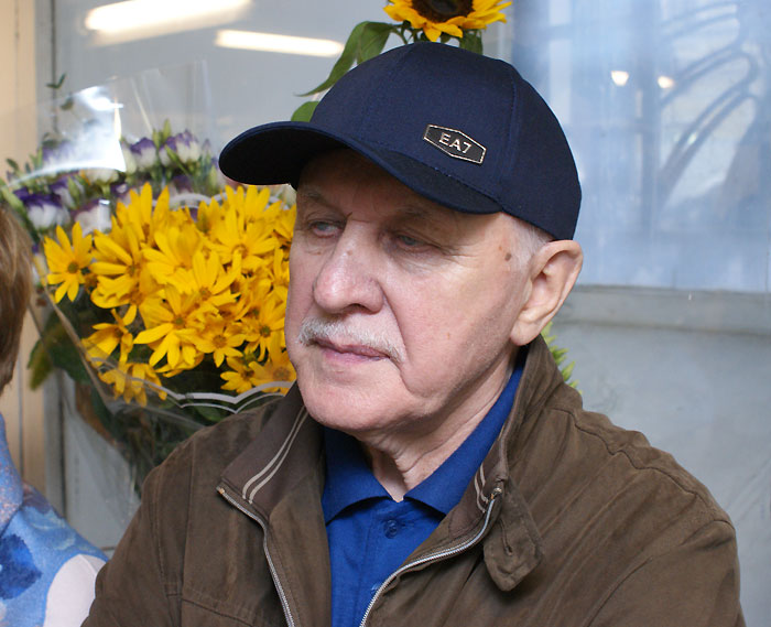 Виктор Левченко