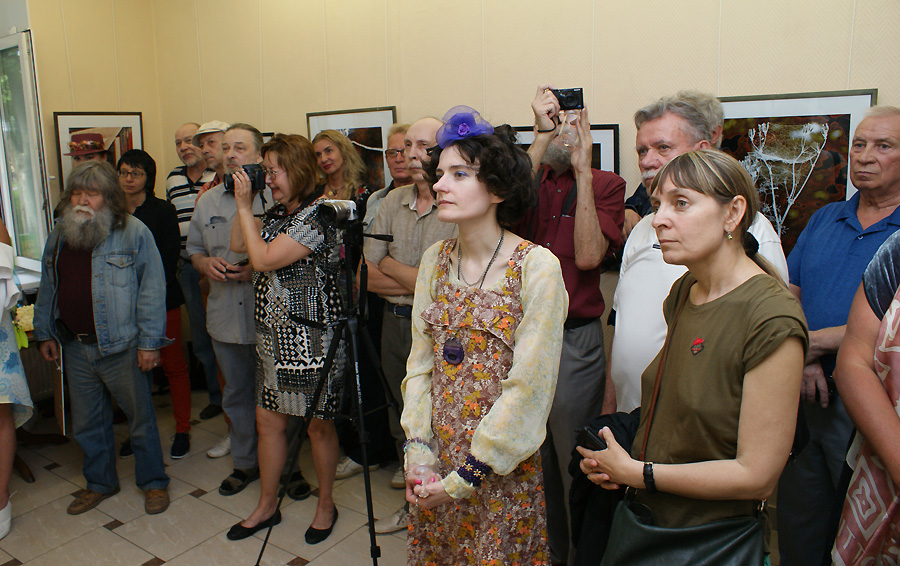 Алла Зиневич