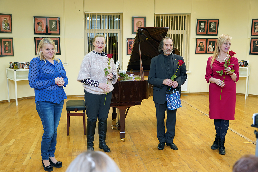 Инта Рыжикова, Галина Кожемяченко, Сергей Осколков, Елена Григорьянц