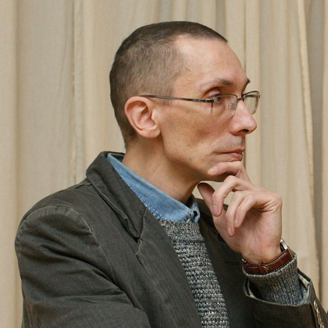 Александр Гущин