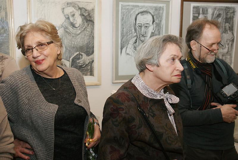 Изабелла Белят