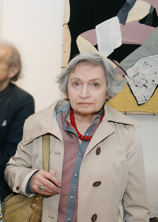 Изабелла Белят