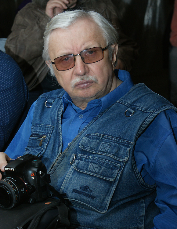 Вениамин Менуха