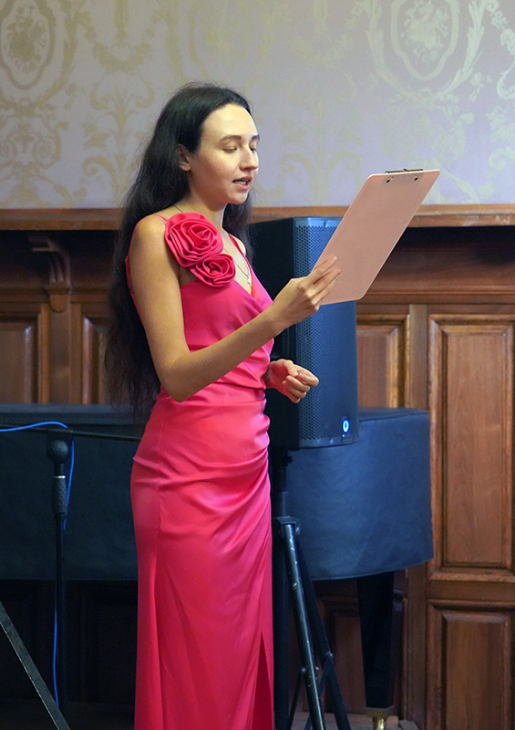 Анна Вишнякова