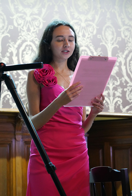 Анна Вишнякова
