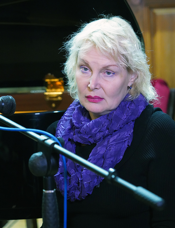 Елена Иготти
