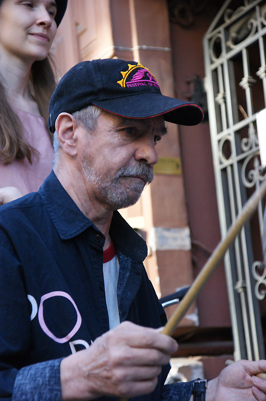 Валерий Петров