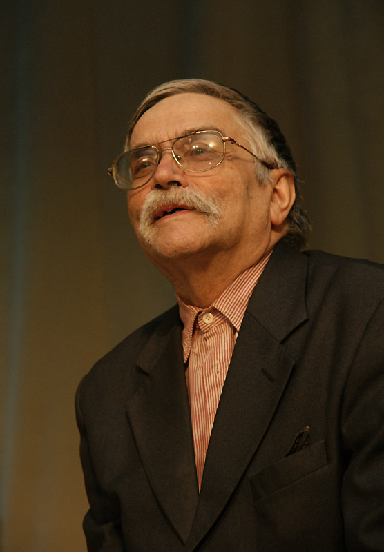 Сергей Стратановский