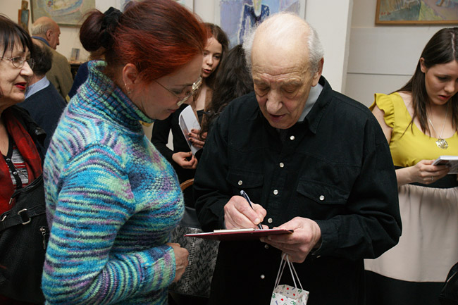 Лев Сморгон