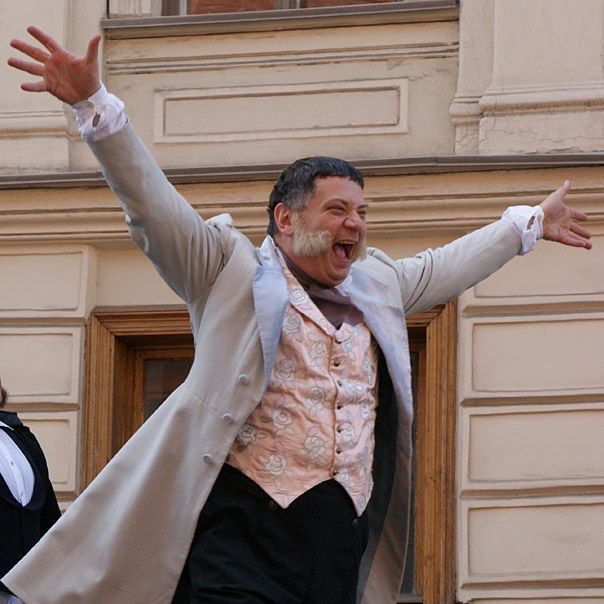 Александр Новиков