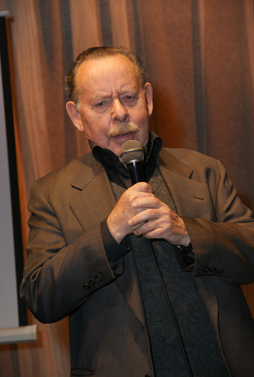 Яков Гордин