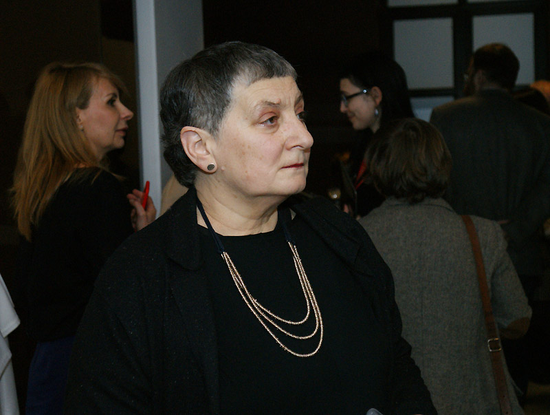 Елена Шур