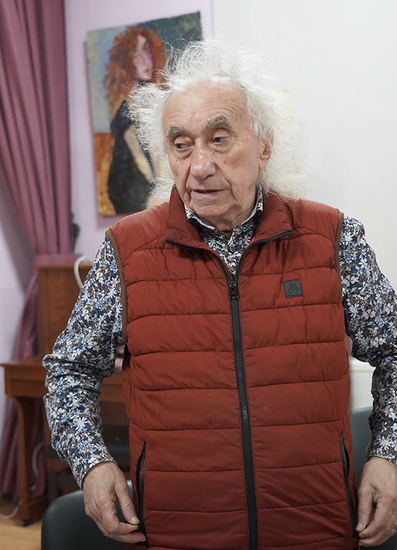 Анатолий Заславский