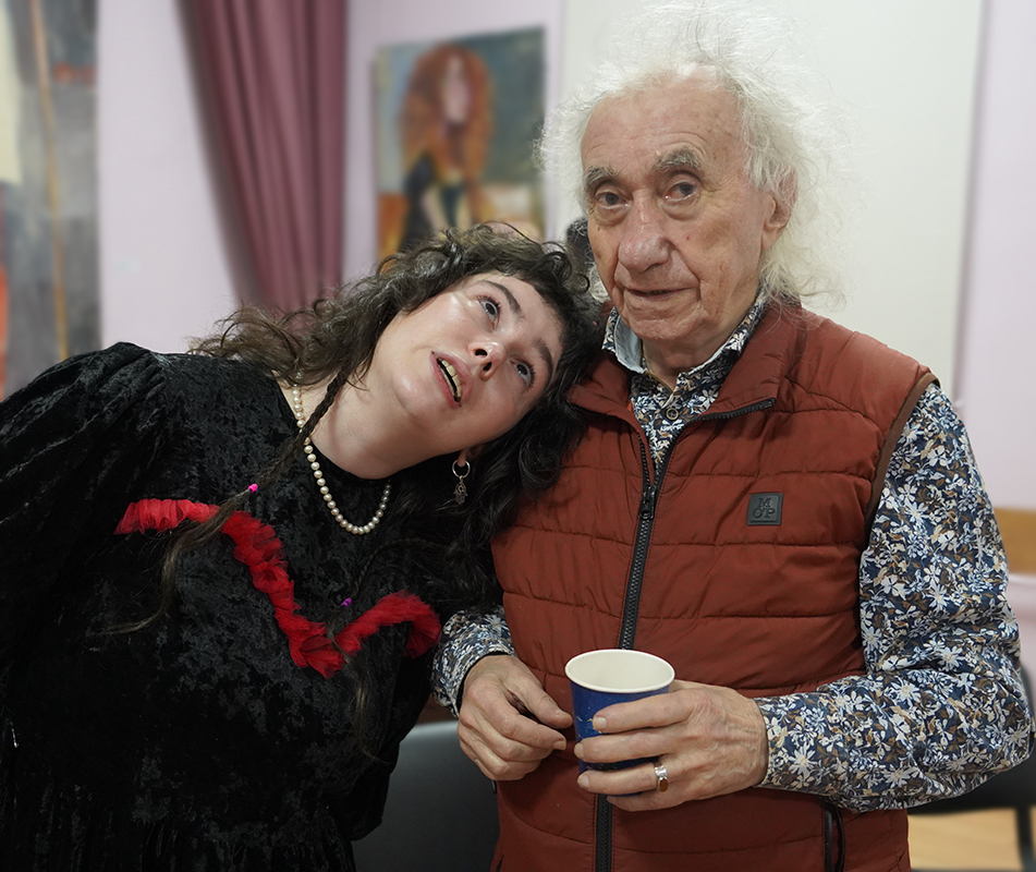 Лиза Мария Заславская, Анатолий Заславский