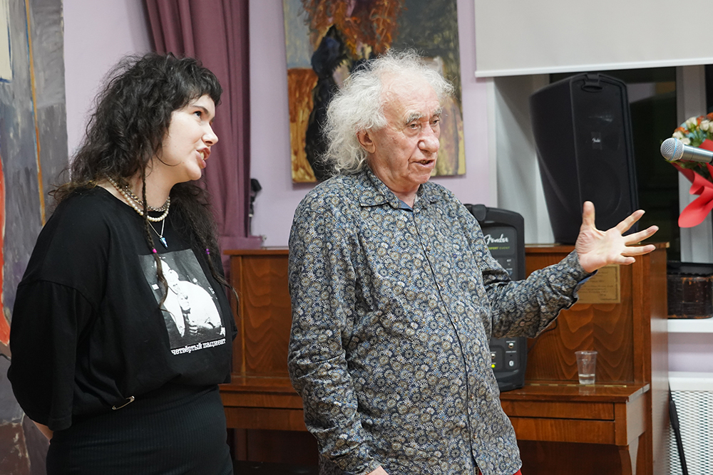 Лиза Мария Заславская, Анатолий Заславский