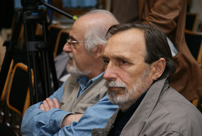 Юлиан Фрумкин-Рыбаков, Анатолий Домашев